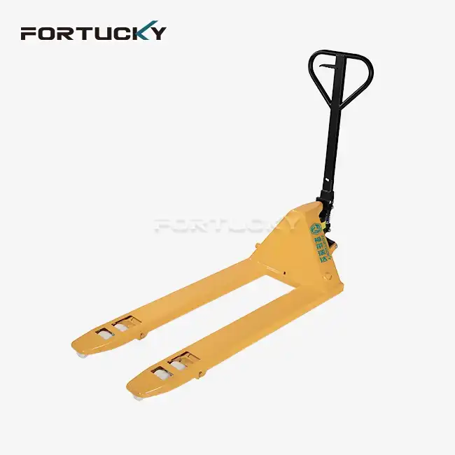 The Rise of the Machines: How Pallet Truck Technology is Transforming Warehouses